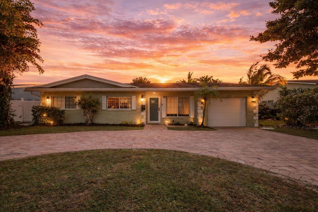 3136 NW 69th Court, Fort Lauderdale, FL 33309