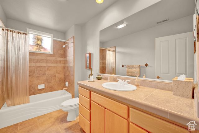 1657 N KAYENTA DR, Ivins, UT 84738