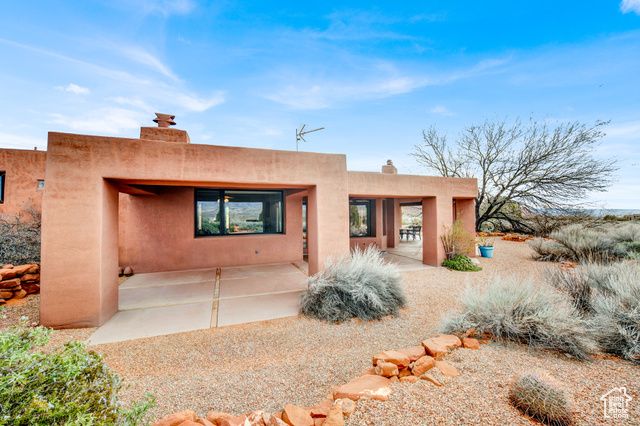 1657 N KAYENTA DR, Ivins, UT 84738