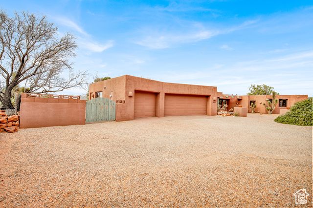 1657 N KAYENTA DR, Ivins, UT 84738