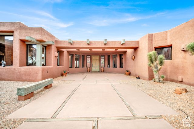 1657 N KAYENTA DR, Ivins, UT 84738