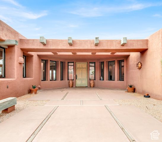 1657 N KAYENTA DR, Ivins, UT 84738