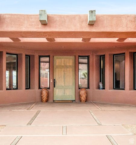 1657 N KAYENTA DR, Ivins, UT 84738