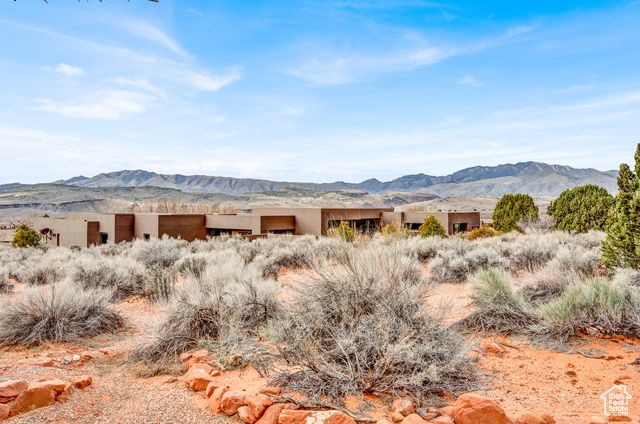 1657 N KAYENTA DR, Ivins, UT 84738