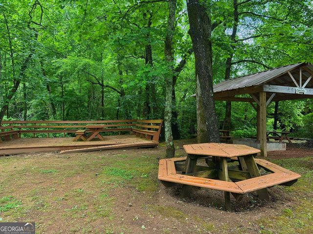 60 Park Vista Drive, Cleveland, GA 30528