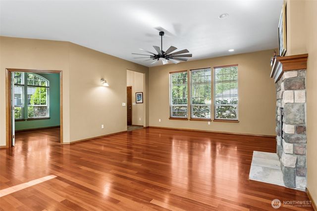 51 E Vine Maple Lane, Union, WA 98592
