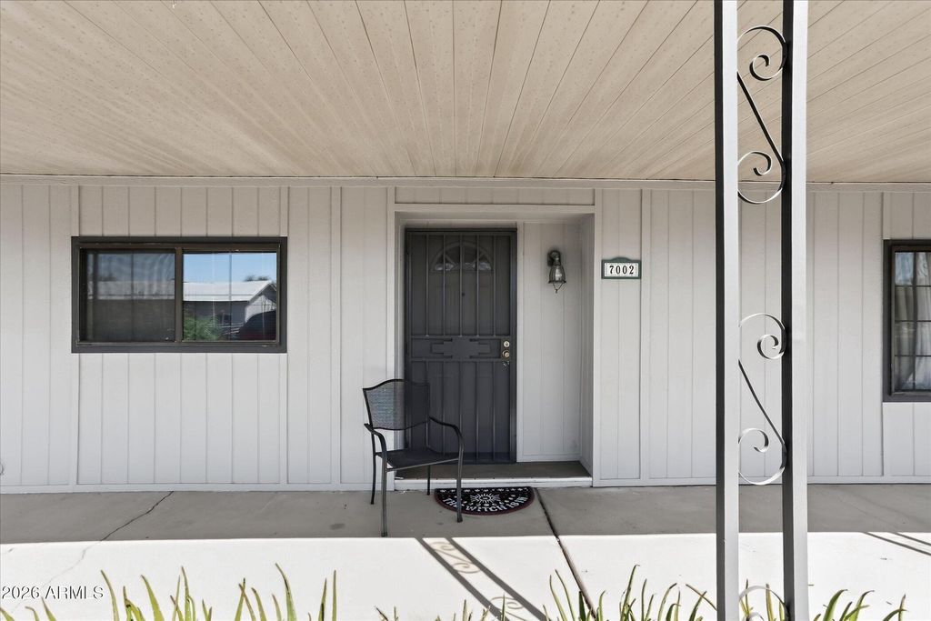 7002 W WANDA LYNN Lane, Peoria, AZ 85382 — photo 2