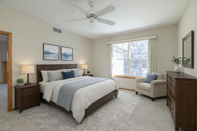 7136 Ballard Trail, Inver Grove Heights, MN 55077