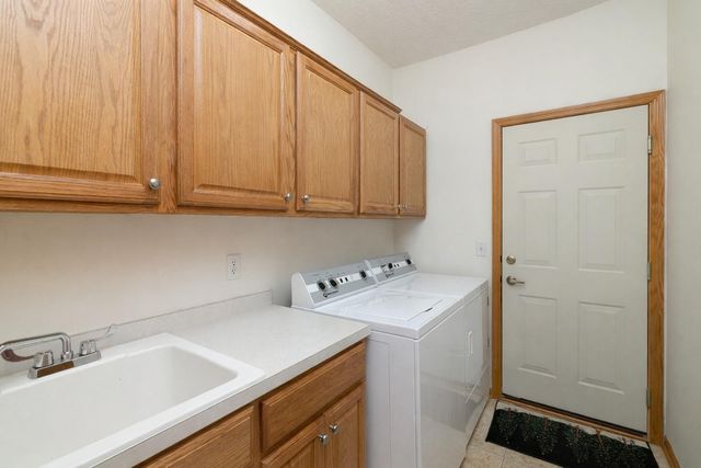 7136 Ballard Trail, Inver Grove Heights, MN 55077