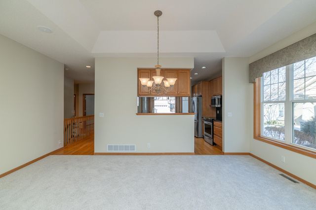 7136 Ballard Trail, Inver Grove Heights, MN 55077