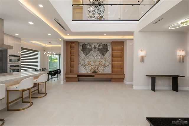 6702 N 11th Lane, Mcallen, TX 78504