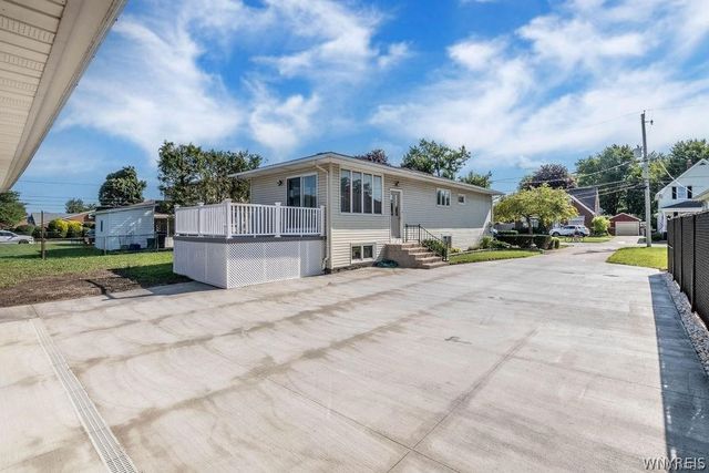 28 Mead St. - Upper Unit, North Tonawanda, NY 14120