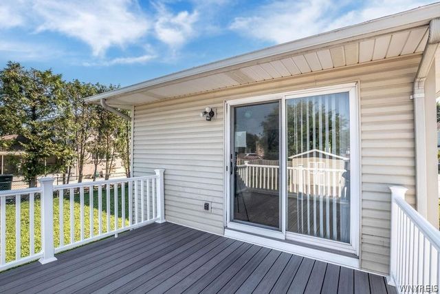 28 Mead St. - Upper Unit, North Tonawanda, NY 14120