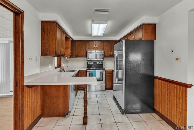 28 Mead St. - Upper Unit, North Tonawanda, NY 14120