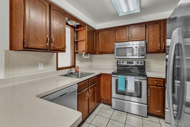 28 Mead St. - Upper Unit, North Tonawanda, NY 14120