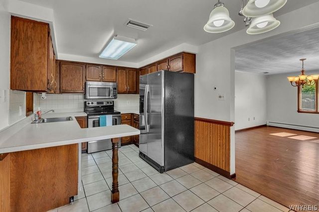 28 Mead St. - Upper Unit, North Tonawanda, NY 14120