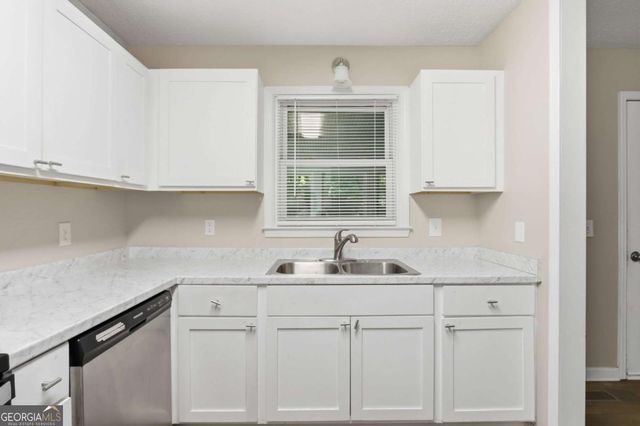 2333 Donnie Lee Drive, Gainesville, GA 30506
