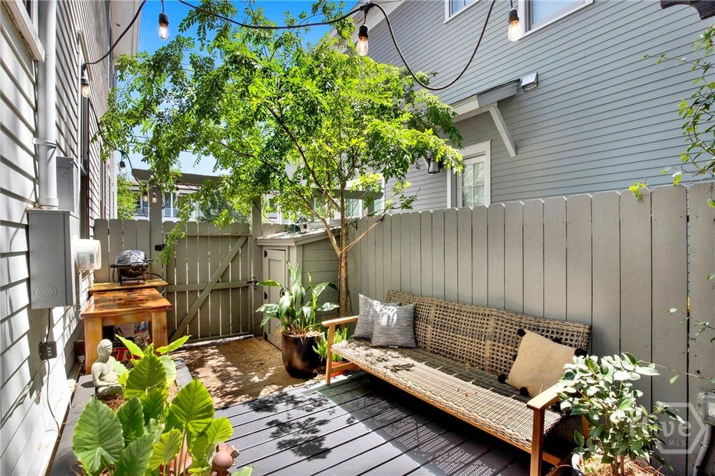 Image 8 of property listing at 2315 Barnard Street, Savannah, GA 31401