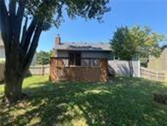 9201 E 90th Terrace, Kansas City, MO 64138
