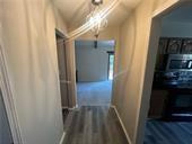 9201 E 90th Terrace, Kansas City, MO 64138