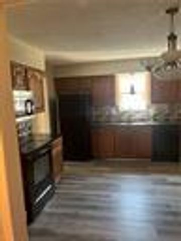 9201 E 90th Terrace, Kansas City, MO 64138