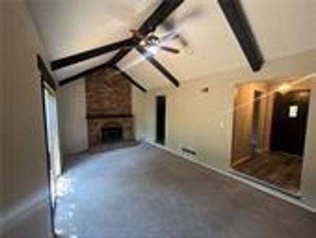 9201 E 90th Terrace, Kansas City, MO 64138