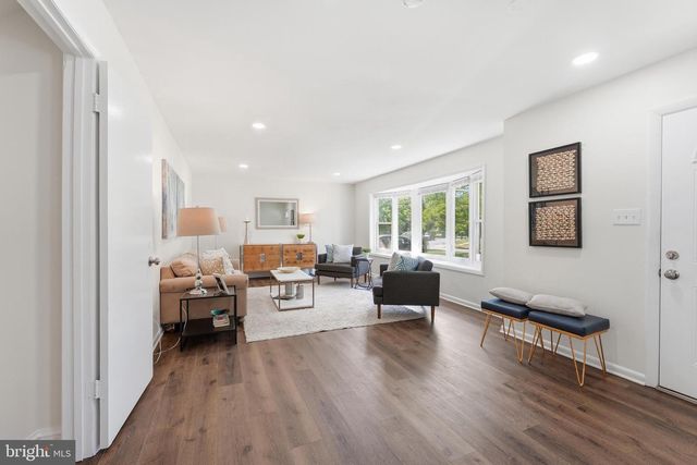 1105 CHISWELL LN, Silver Spring, MD 20901