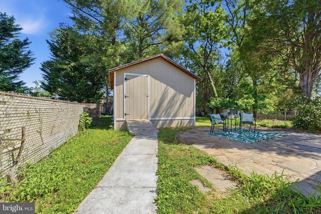 1105 CHISWELL LN, Silver Spring, MD 20901