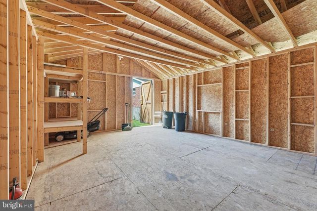 1105 CHISWELL LN, Silver Spring, MD 20901