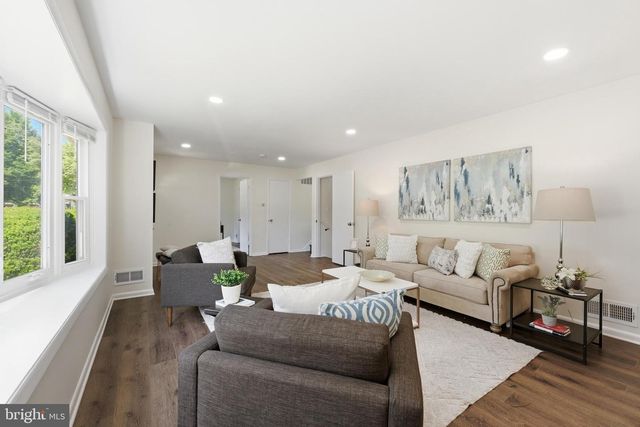 1105 CHISWELL LN, Silver Spring, MD 20901