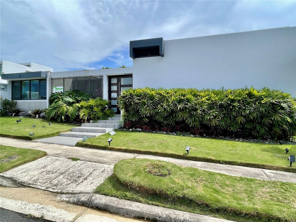 H3 CAPARRA HILLS, Guaynabo, PR 00966