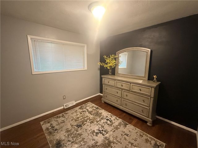 6616 Monterey Drive, Mayfield Heights, OH 44124