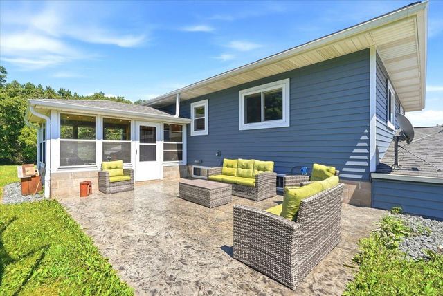 N7821 1090th Street, River Falls, WI 54022