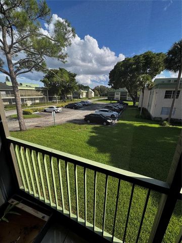 4276 NW 89th Ave 204, Coral Springs, FL 33065