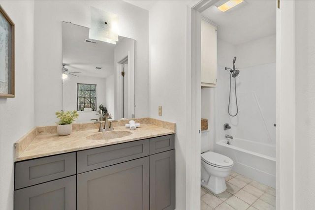 12501 Shady Acres DR, Buda, TX 78610