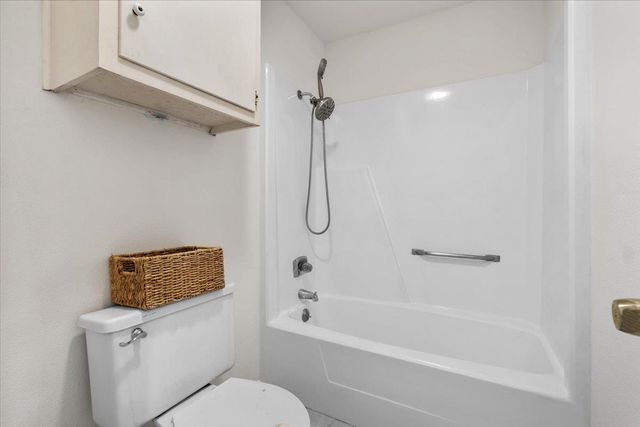 12501 Shady Acres DR, Buda, TX 78610