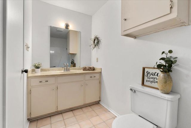 12501 Shady Acres DR, Buda, TX 78610