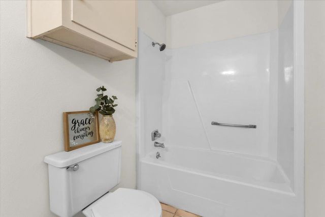 12501 Shady Acres DR, Buda, TX 78610