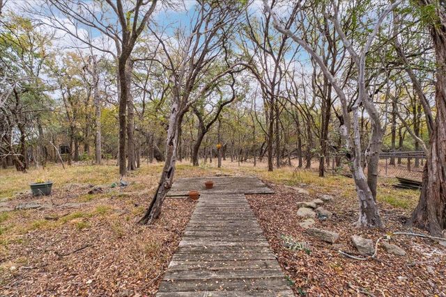 12501 Shady Acres DR, Buda, TX 78610