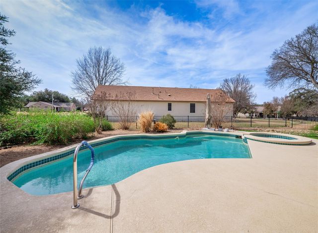 296 Trail Of The Flowers, Georgetown, TX 78633