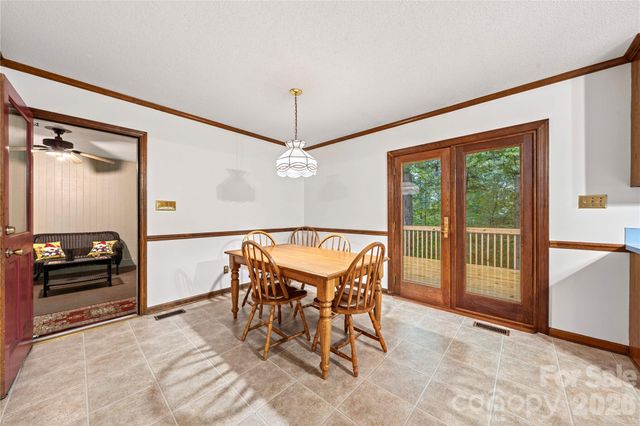 101 Magnolia Lane, Mount Holly, NC 28120