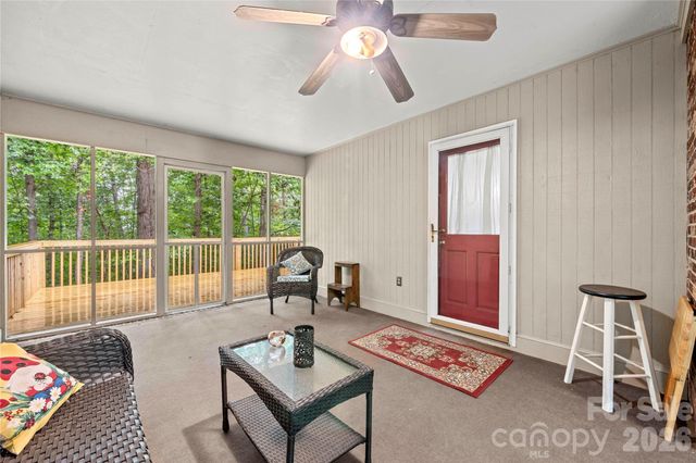 101 Magnolia Lane, Mount Holly, NC 28120