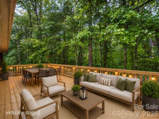 101 Magnolia Lane, Mount Holly, NC 28120