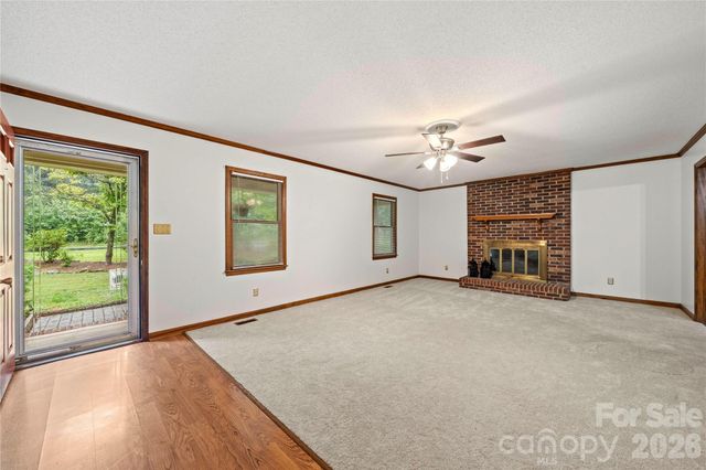 101 Magnolia Lane, Mount Holly, NC 28120