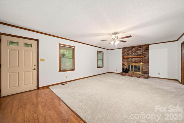 101 Magnolia Lane, Mount Holly, NC 28120