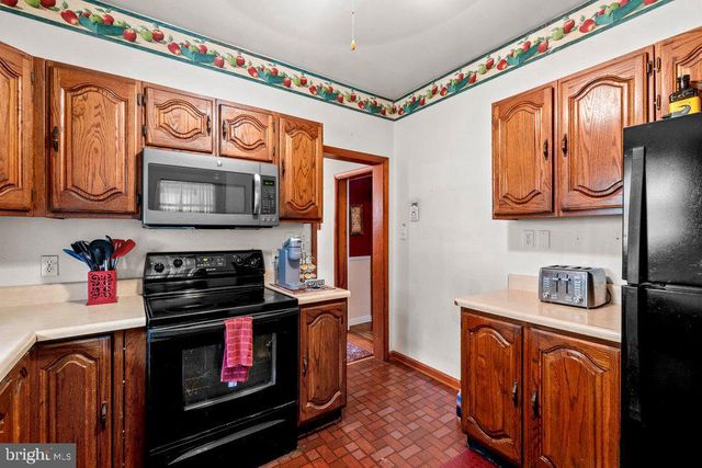3915 W OVERLEA AVE, Baltimore, MD 21206