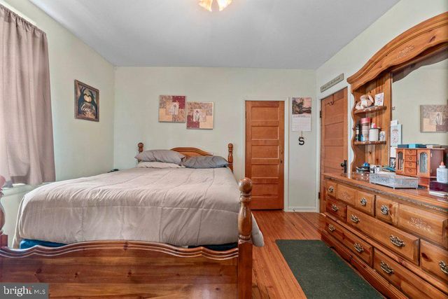 3915 W OVERLEA AVE, Baltimore, MD 21206
