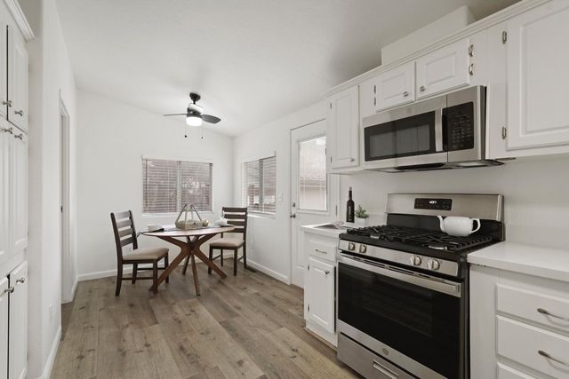 8936 W Pine St, Thornton, CA 95686