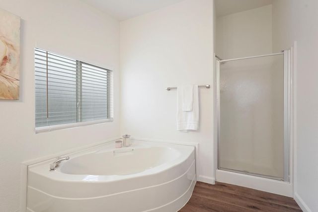 8936 W Pine St, Thornton, CA 95686