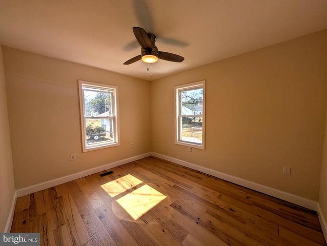 6750 EDWARDS AVE, Salisbury, MD 21804